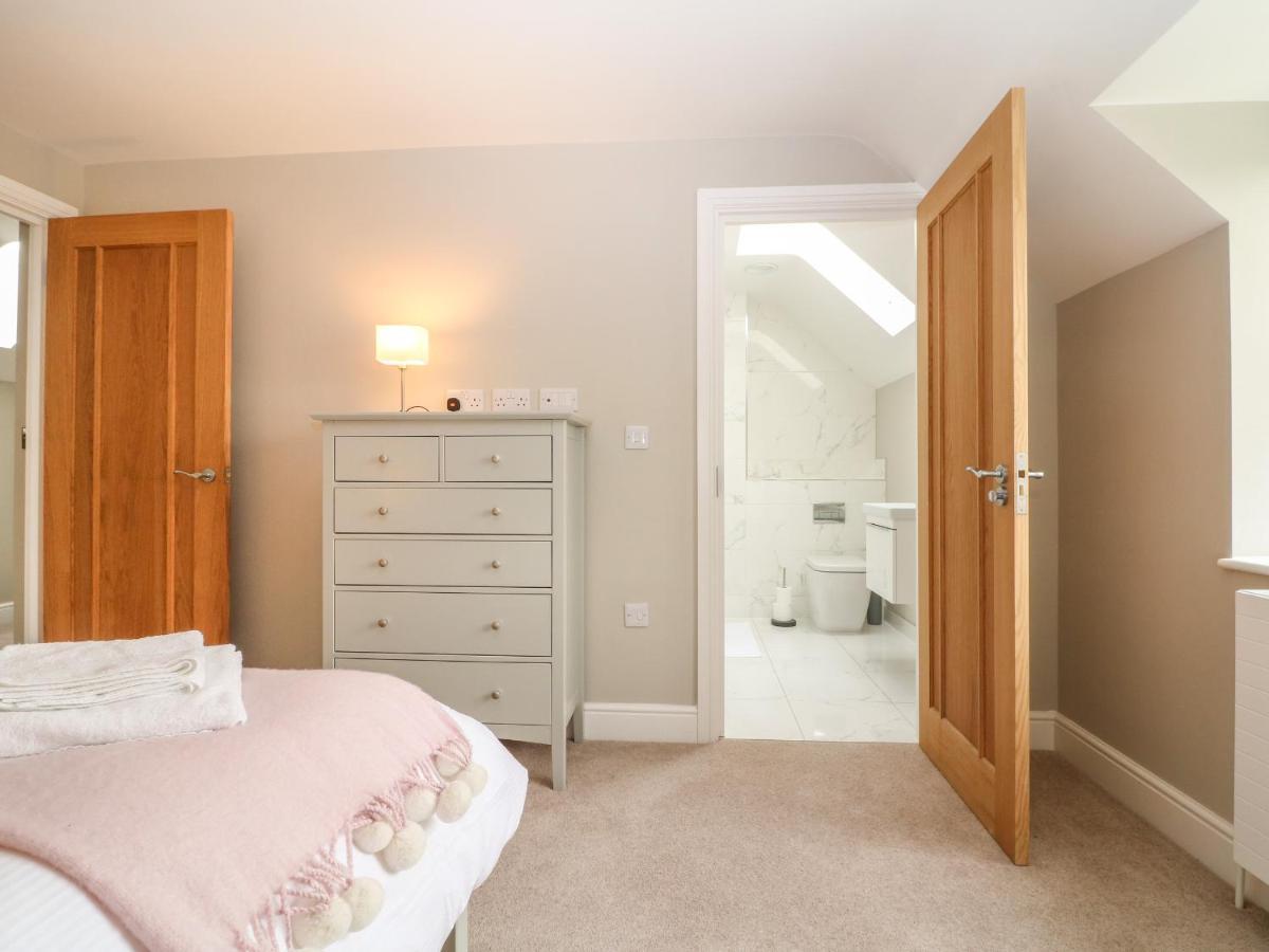 9 Windrush Heights Vila Burford Exterior foto